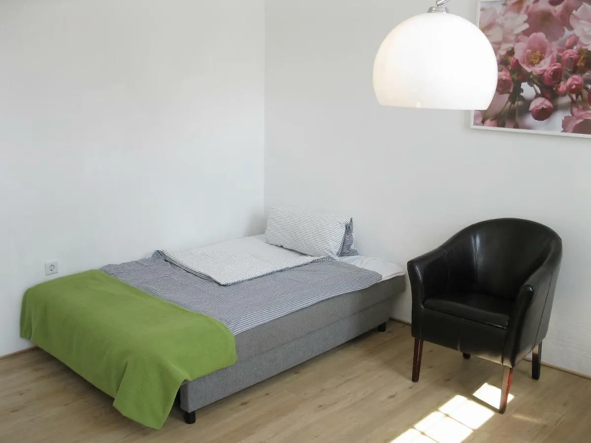 Ferienwohnung Apart-Coli Kolín nad Rýnem