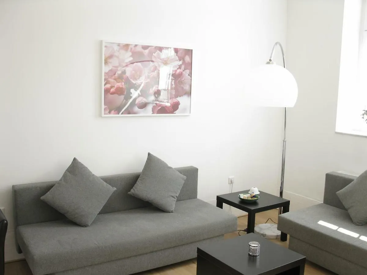 Апартаменты Ferienwohnung Apart-Coli Кёльн Германия
